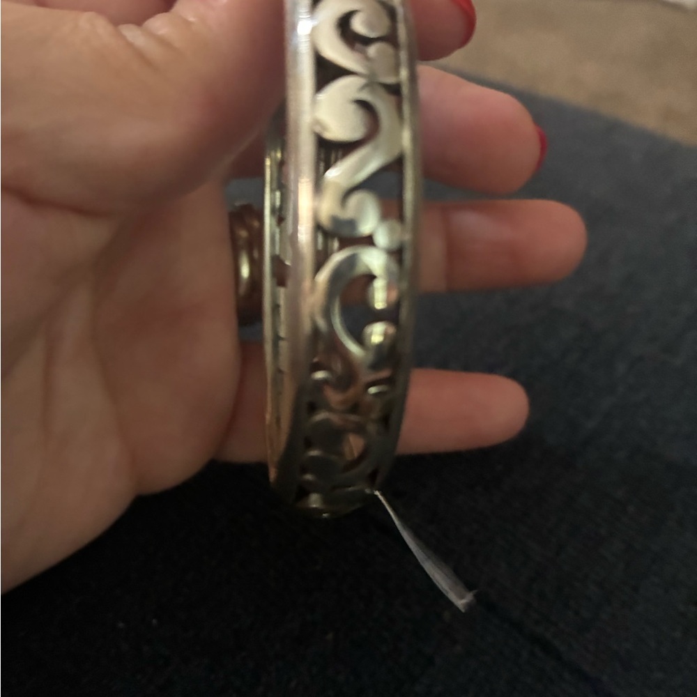 Brighton Bangle - Picture 3 of 4